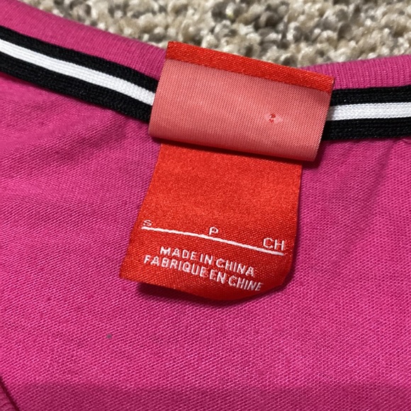 ‼️BUNDLE‼️ Nike Tank tops - Picture 11 of 14